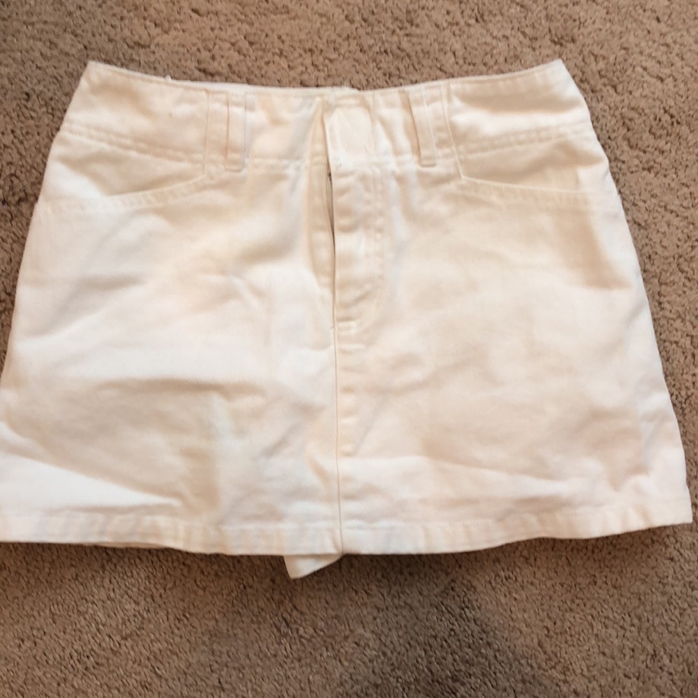 Cherokee High Rise Skort - Picture 3 of 7